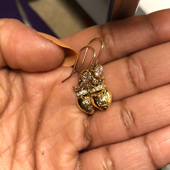 Earring - Picture 3 of 4